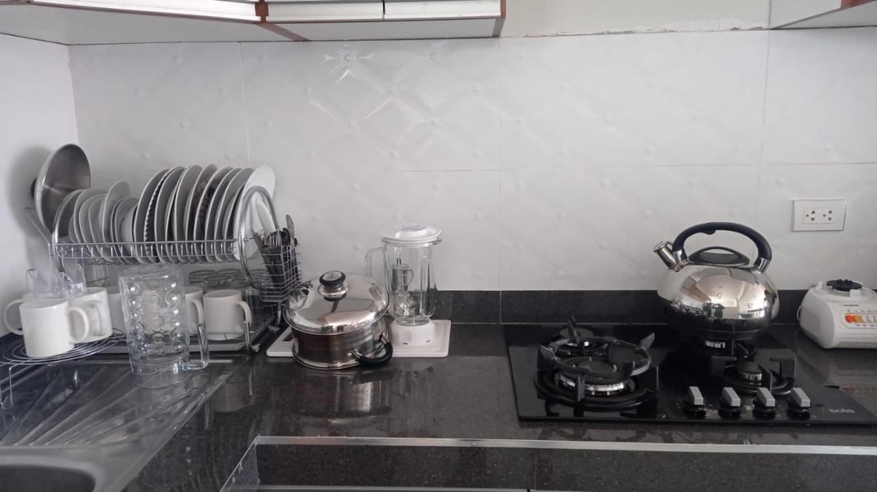الشقق الفندقية كوسكوفي  Residencial Quinones المظهر الخارجي الصورة