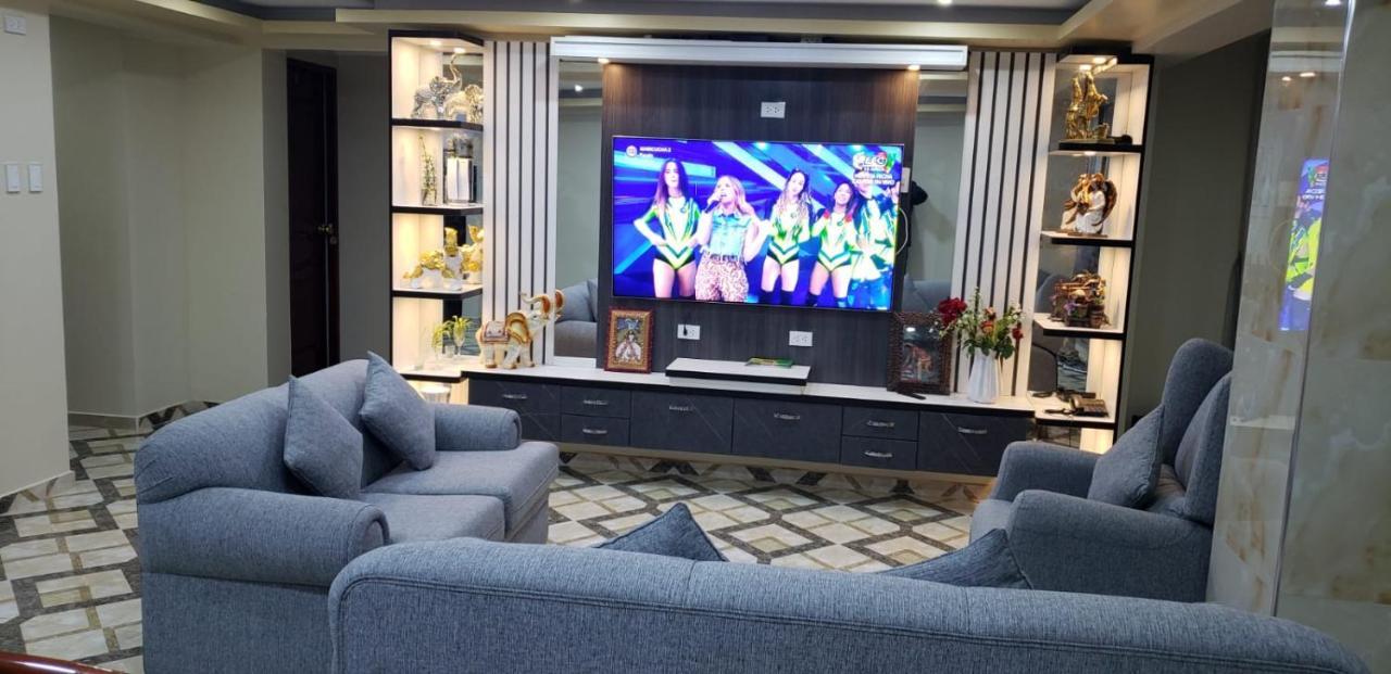 الشقق الفندقية كوسكوفي  Residencial Quinones المظهر الخارجي الصورة